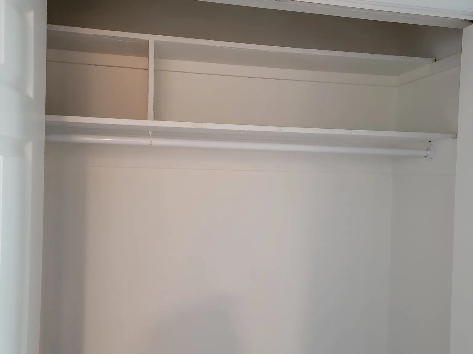 Studio, 255 sqft, $1,300 — Photo 3