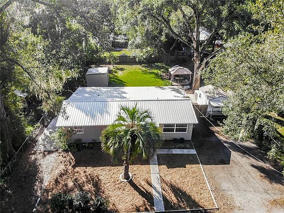 3rd image of 447 Palm Ave