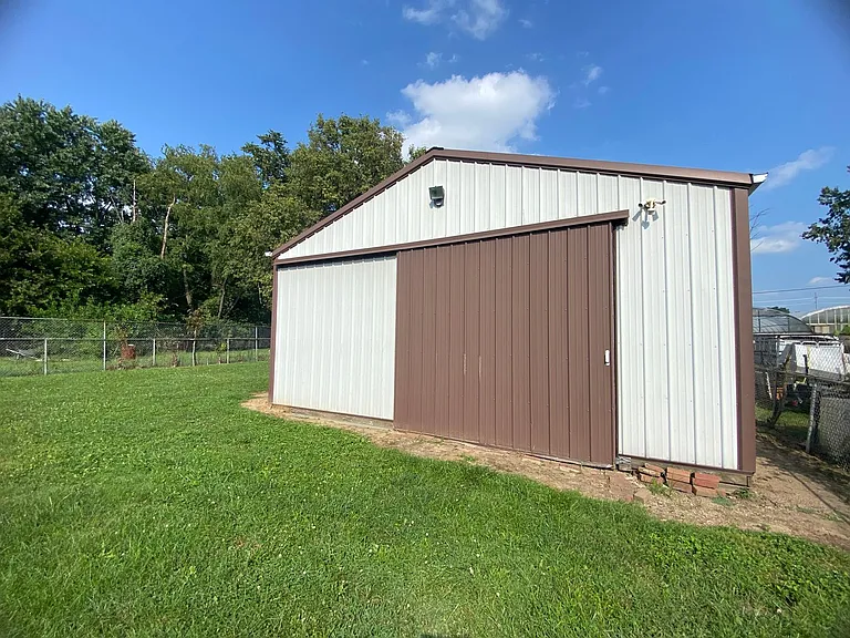 3217 Finley St — Photo 22
