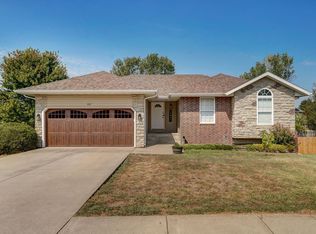 987 S Hedge Dr, Nixa, MO 65714