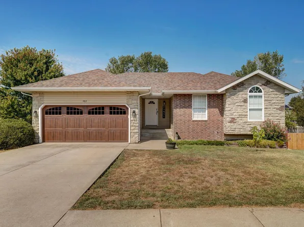 987 S Hedge Drive, Nixa, MO 65714