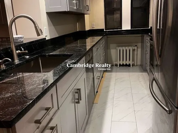 452 Park Dr, Boston, MA