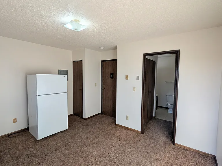 Southview Apartments — Photo 6
