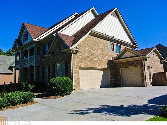 3rd image of 733 Grassmeade Way
