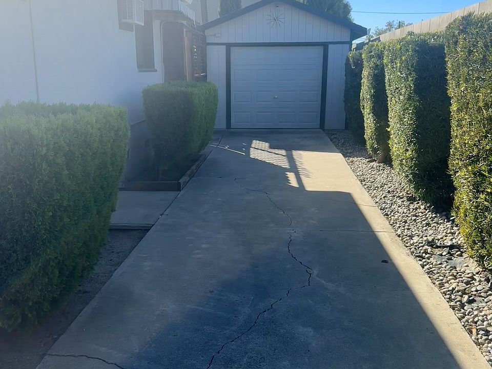 Driveway & Garage