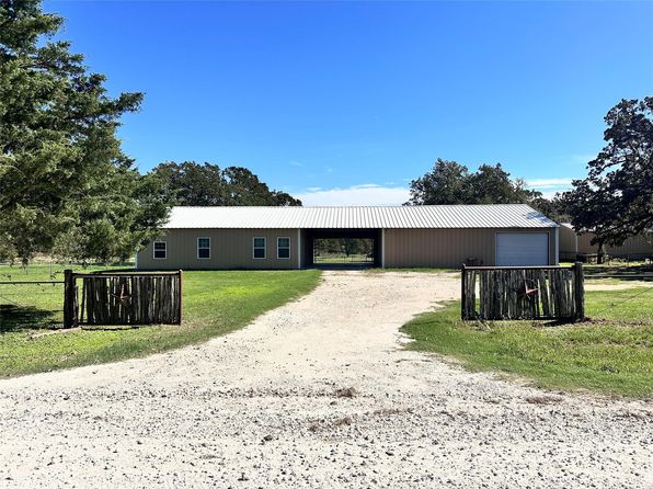 7563 Bickham Cemetery Rd