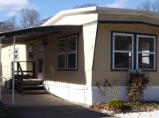 57 Makepeace Dr, Oak Ridge, NJ 07438