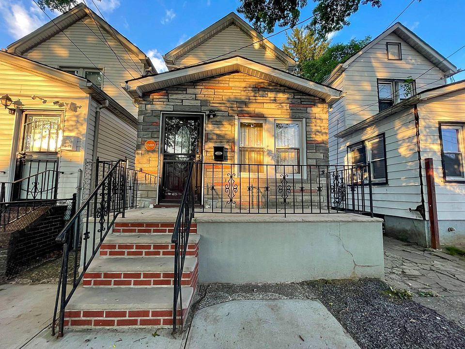 1st image of 11447 148th St