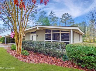 100 Star Dr, Brandon, MS 39042