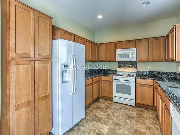 5th image of 10617 Sand Mountain Ave