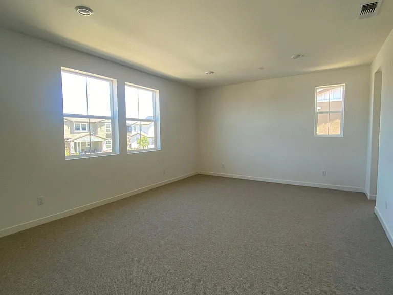 2408 Lake Club Dr — Photo 11