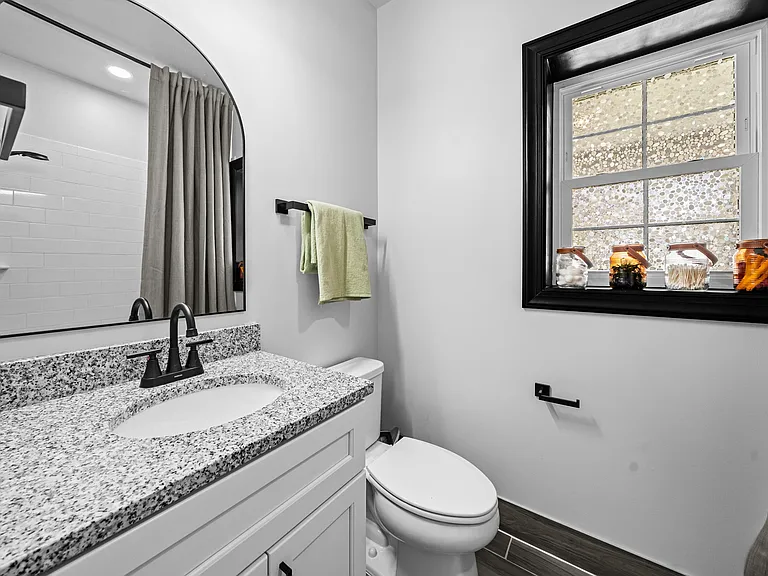 3803 Estel Rd — Photo 31