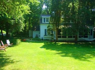 386 Ramsey Rd, Wayzata, MN 55391