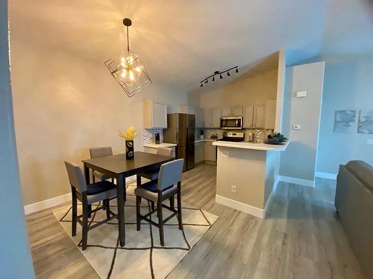 2152 Quarry Ridge St #2 — Photo 8