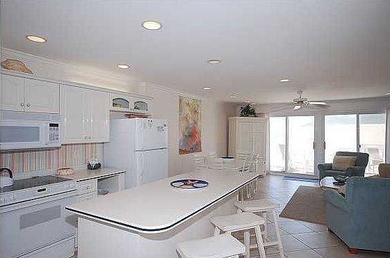 3rd image of 775 Gulf Shore Dr Unit 2139