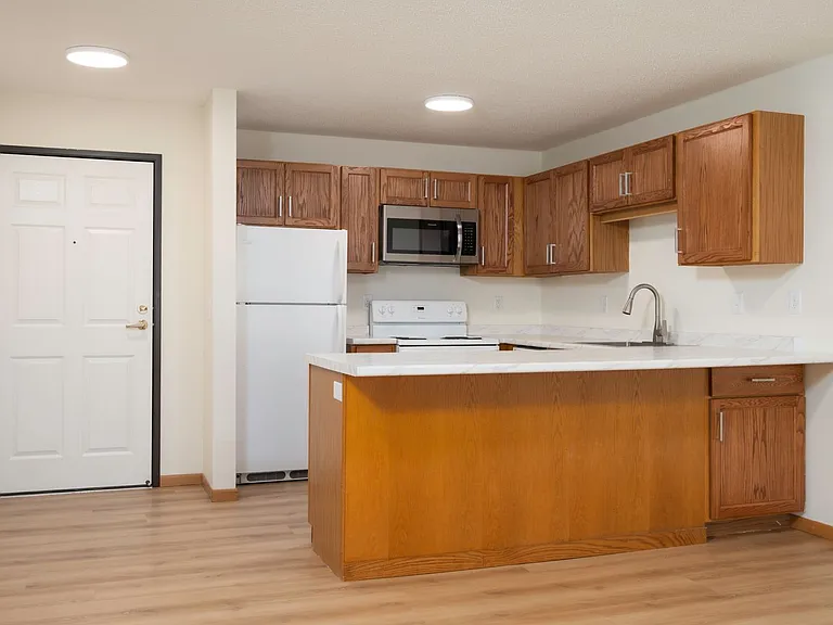 Cottage Villas of Arden Hills — Photo 25