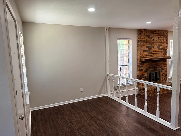 1014 Bluebird Dr — Photo 4