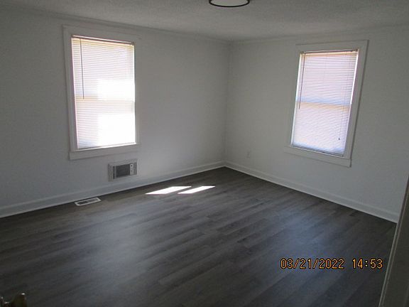 5th image of 4269 S Lake Cherryvale Dr
