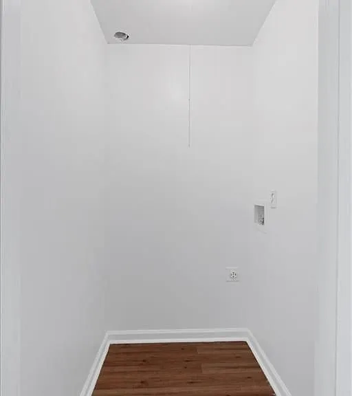 2142 Cloverdale Dr — Photo 42