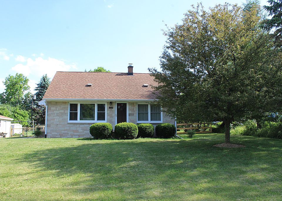 1st image of 13417 W Honey Ln