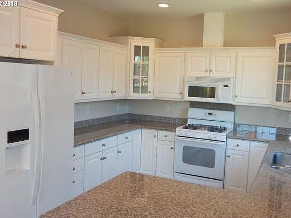 3rd image of 538 Pebble Beach Dr
