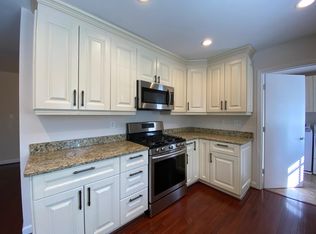 6419 Park South Dr, Charlotte, NC 28210