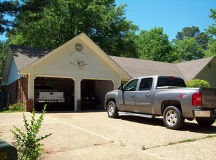 321 Pear Orchard Cir, Ridgeland, MS 39157