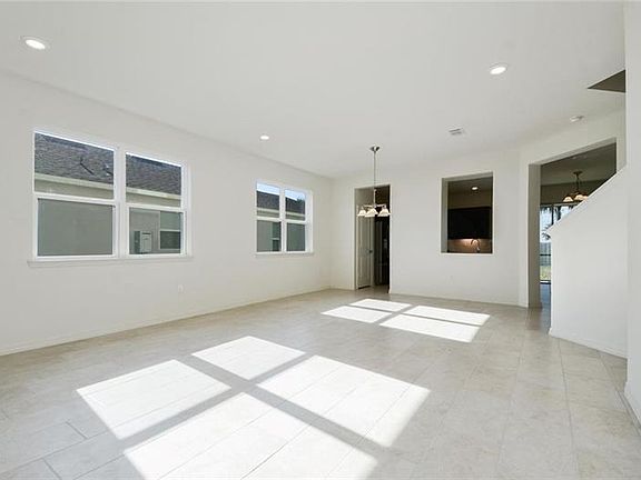 2nd image of 8144 Soldierwood St