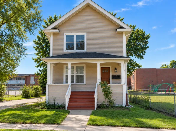 525 South Ave, Waukegan, IL 60085