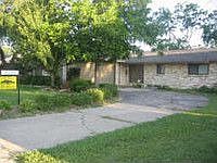 1st image of 2409 Syracuse Dr