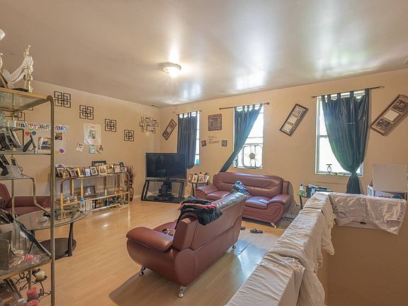 2nd image of 5629 S Ashland Ave