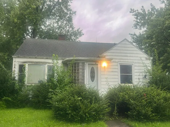 4513 Park St, Woodburn, IN 46797