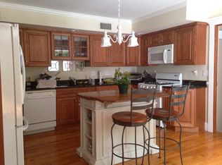 49 Buena Vista Ter, Central Valley, NY 10917