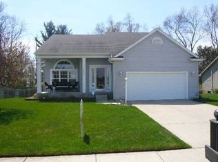 10958 Gorden Setter Dr, Osceola, IN 46561