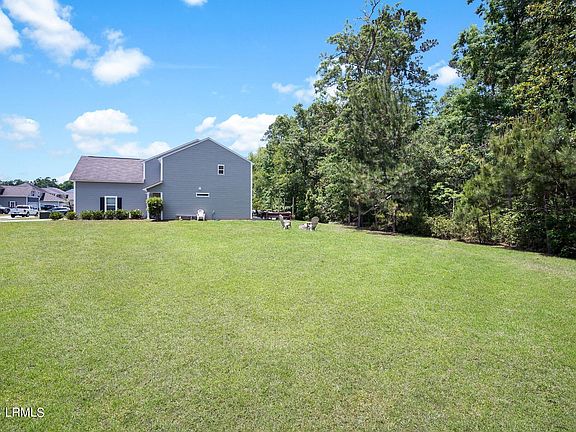 5th image of 118 Red Northern Oak Way
