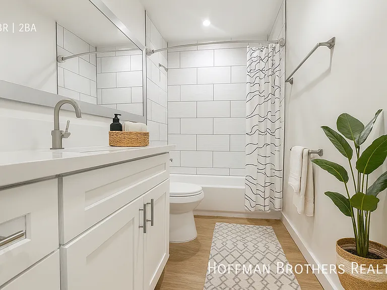 726 Idaho Ave #102 — Photo 8