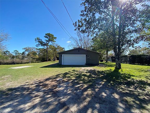 2nd image of 1223 Lake Downey Dr