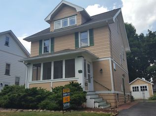 27 Mapledale St, Rochester, NY 14609