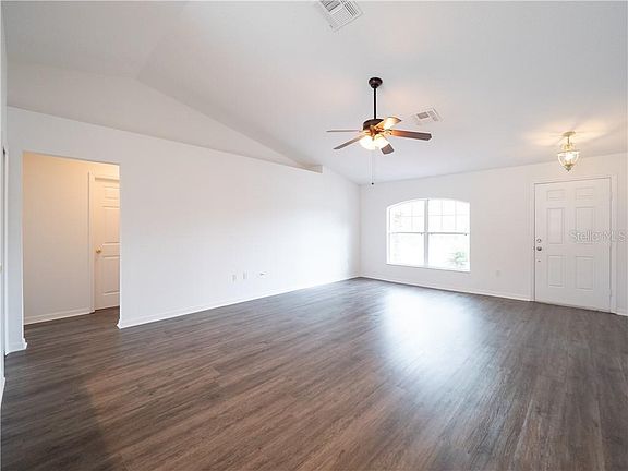3rd image of 1804 Hudson Dr