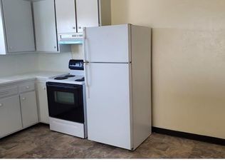 9874 Bancroft Ave #D, Oakland, CA 94603