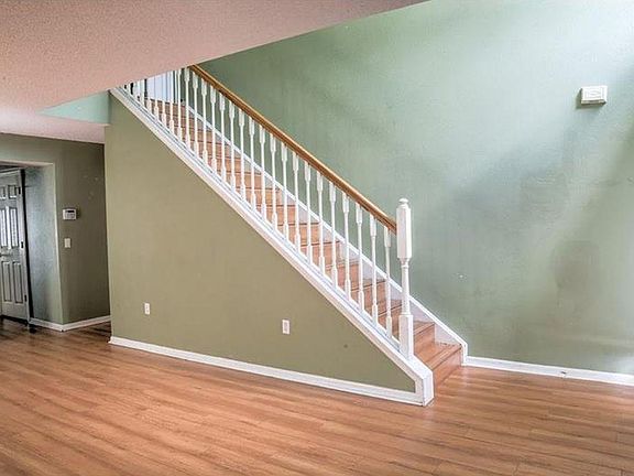 5th image of 13813 Econ Woods Ln