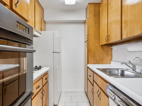 39-65 52nd Street image 6 of 13