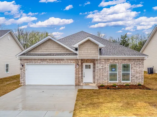 3507 Village Walk Dr, Bryant, AR 72022