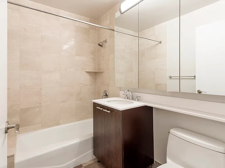 776 6th Ave #17B — Photo 6