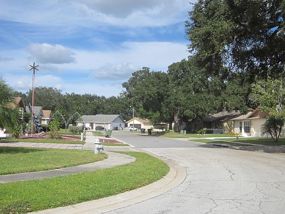 4th image of 1633 Sunburst Way