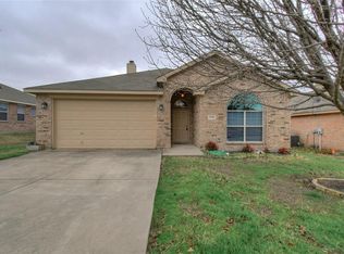 7133 Stewart Ln, Benbrook, TX 76126