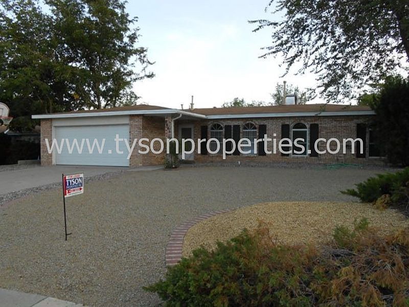 Rental House 6441 Esther NE