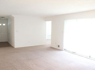 279 Tulip Ln, Freehold, NJ 07728