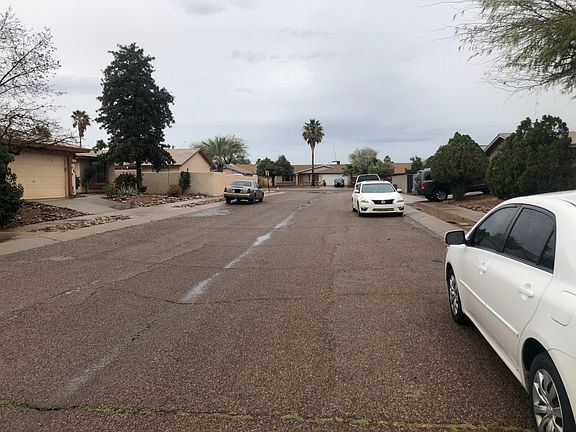 4th image of 1501 W Olvera Dr