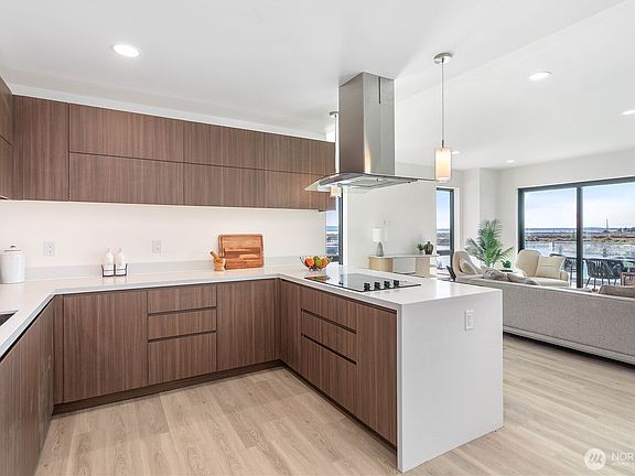 2nd image of 1019 Granary Avenue #301
